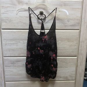 black tank top with pink